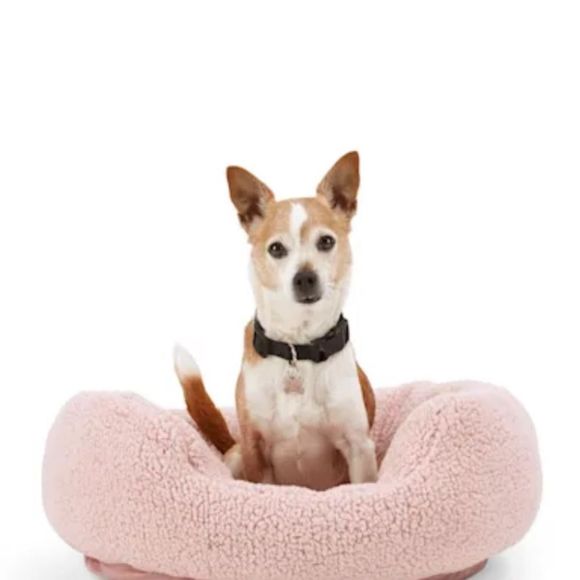 Petco Harmony cozy dog bed pink 24X18